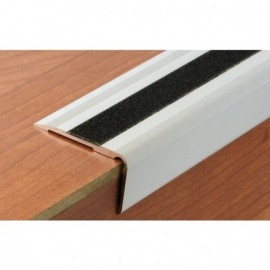 Nez de marche traditionnels pour pose rapport&eacute;e