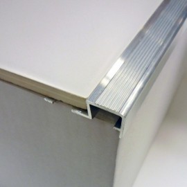 Nez de marche déco 60V alu brut 10/250